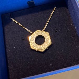 Swarovski bolt pendant necklace - gold
